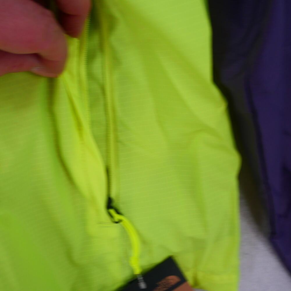 NEW The North Face Men's Medium Cyclone Jacket 3  Black Yellow Water Repellant - Picture 4 of 13